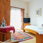 Otel Strandhotel Pichler