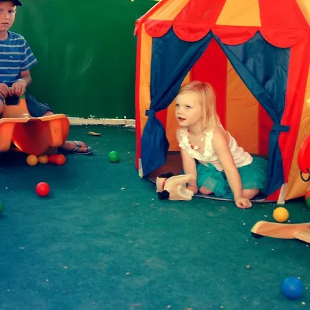 Strandhotel Pichler ホテル 2*