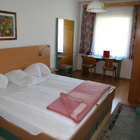 Strandhotel Pichler Hotel 2*