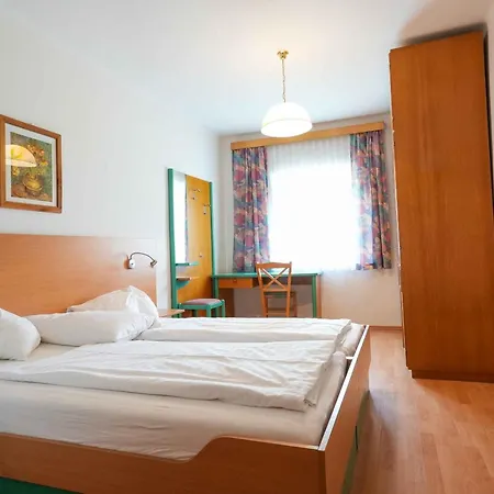 Strandhotel Pichler Hotel