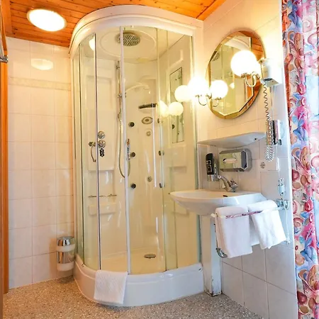 Strandhotel Pichler Hotell 2*
