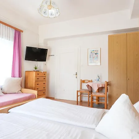 Strandhotel Pichler 2*