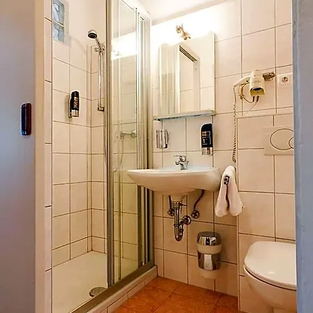 Hotel Strandhotel Pichler 2*