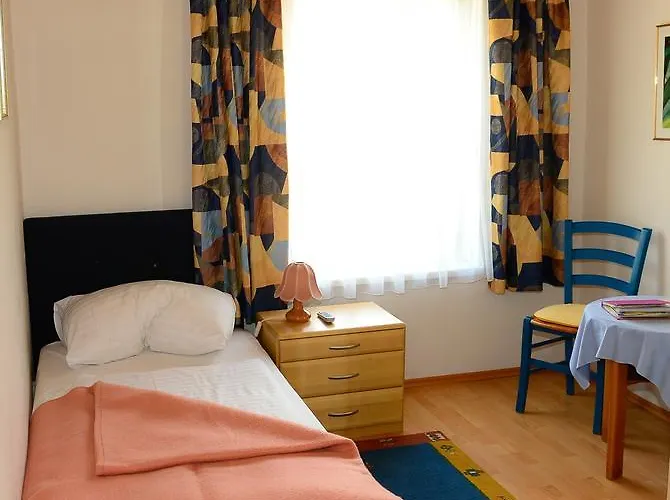 Hotel Strandhotel Pichler 2*