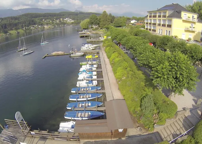 Strandhotel Pichler Hotel