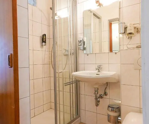 Strandhotel Pichler 2*