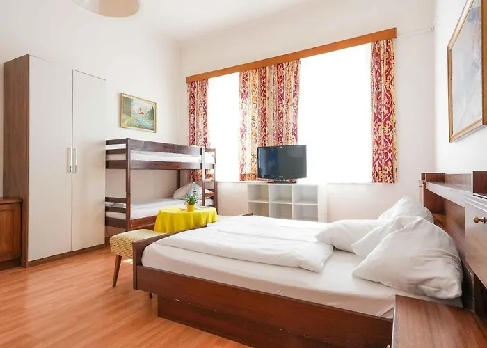 Szálloda Strandhotel Pichler 2*