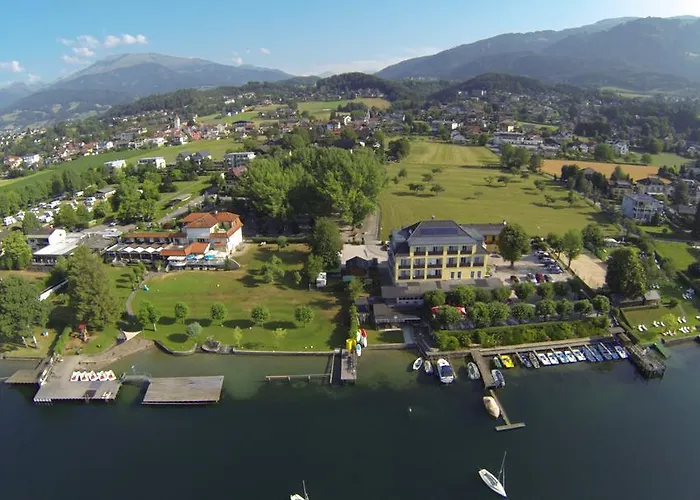 Strandhotel Pichler Szálloda 2*